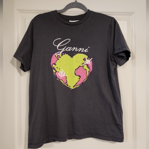 Authentic Ganni gray heart t-shirt - Picture 1 of 6